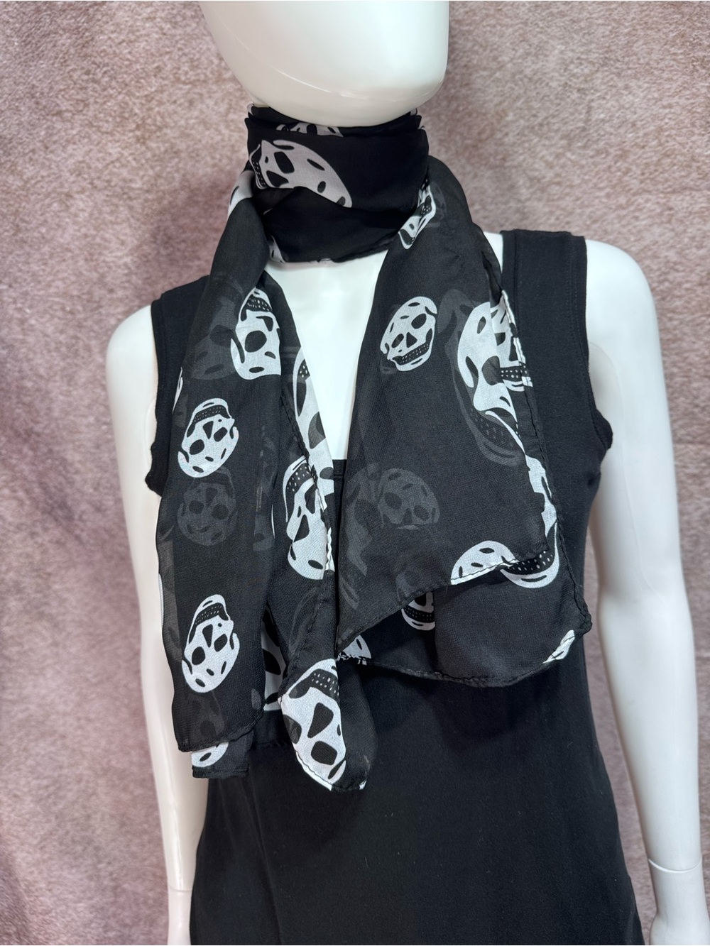 Black & White Skull Print Sheer Scarf